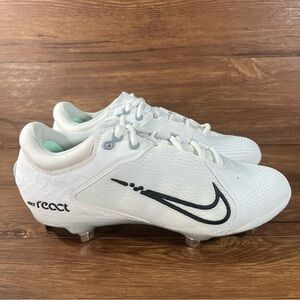 Nike Hyperdiamond 4 Elite Softball Cleats Shoes Women’s Size 8.5 NEW